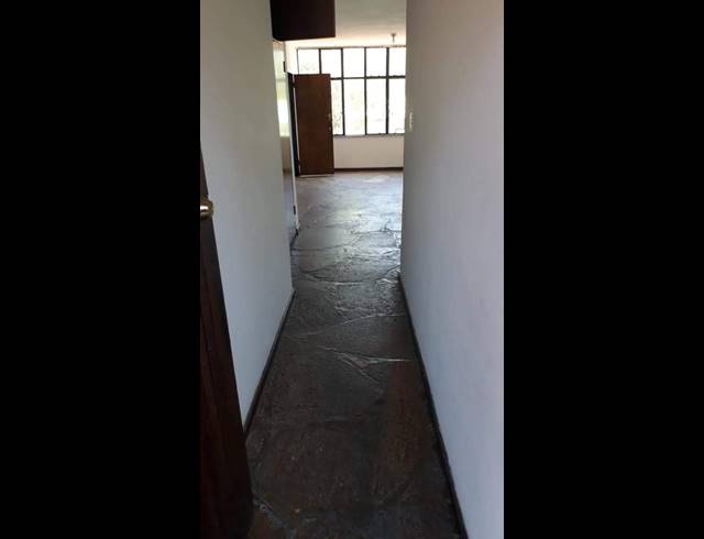 2.5 BEDROOM FLAT FOR SALE IN SUNNYSIDE
